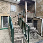 Casa Pedrinhas Pousade Feriehus *