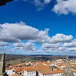 Casa Pedrinhas Pousade * Guarda