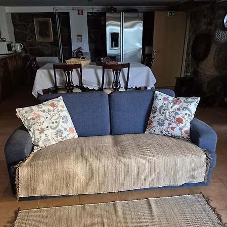 Casa Pedrinhas Pousade Tatil Evi