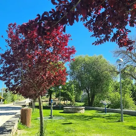 Casa Pedrinhas Pousade * Guarda