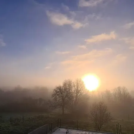 Casa Pedrinhas Pousade 펜션 과르다