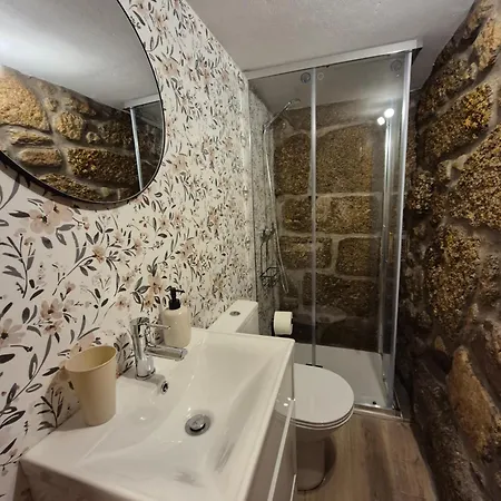 Casa Pedrinhas Pousade *