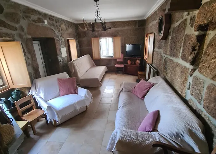 Casa Pedrinhas Pousade Guarda