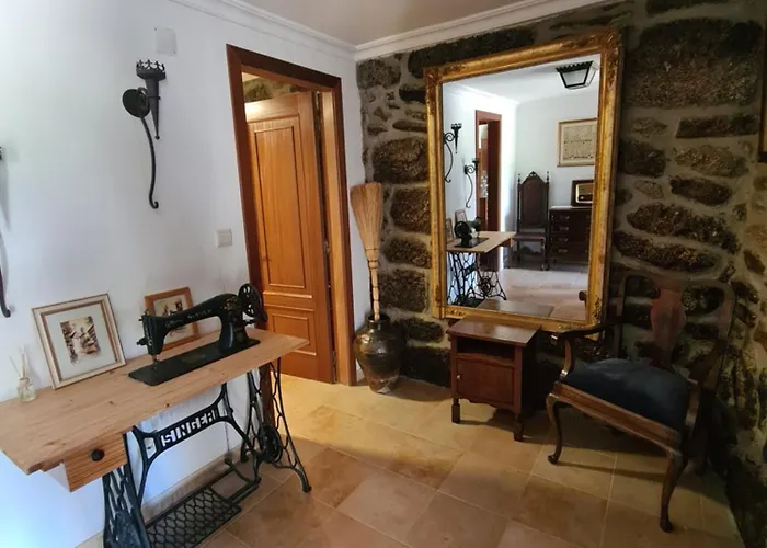 Holiday home Casa Pedrinhas Pousade