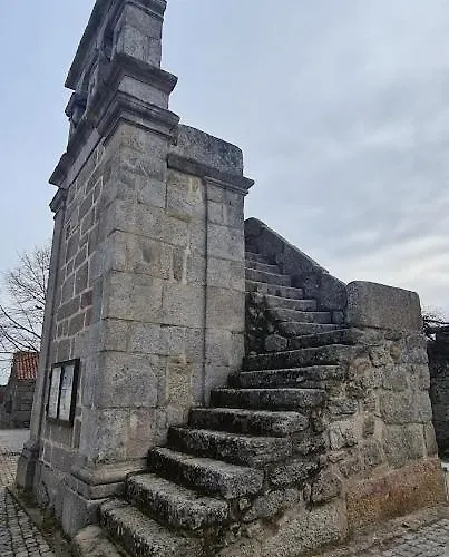 Casa Pedrinhas Pousade * גוארדה